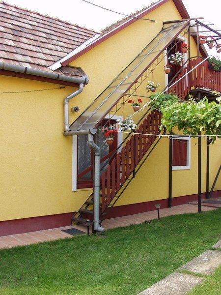 Zach Klara Utcai Apartman Вишеград Номер фото